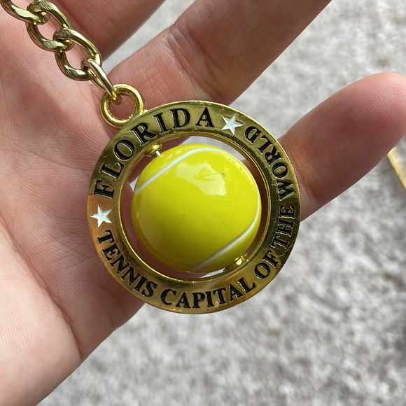 4 keychains for $10 - Picture 6 of 8